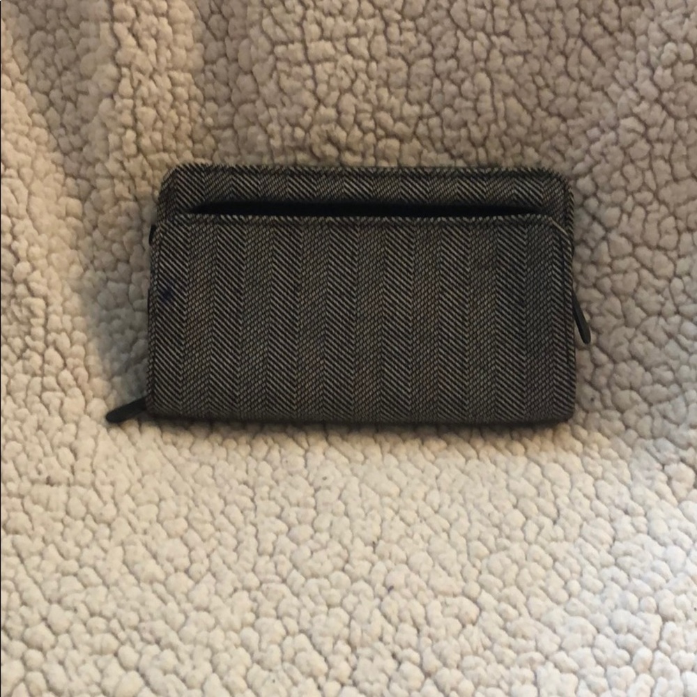 Black and gray wallet
